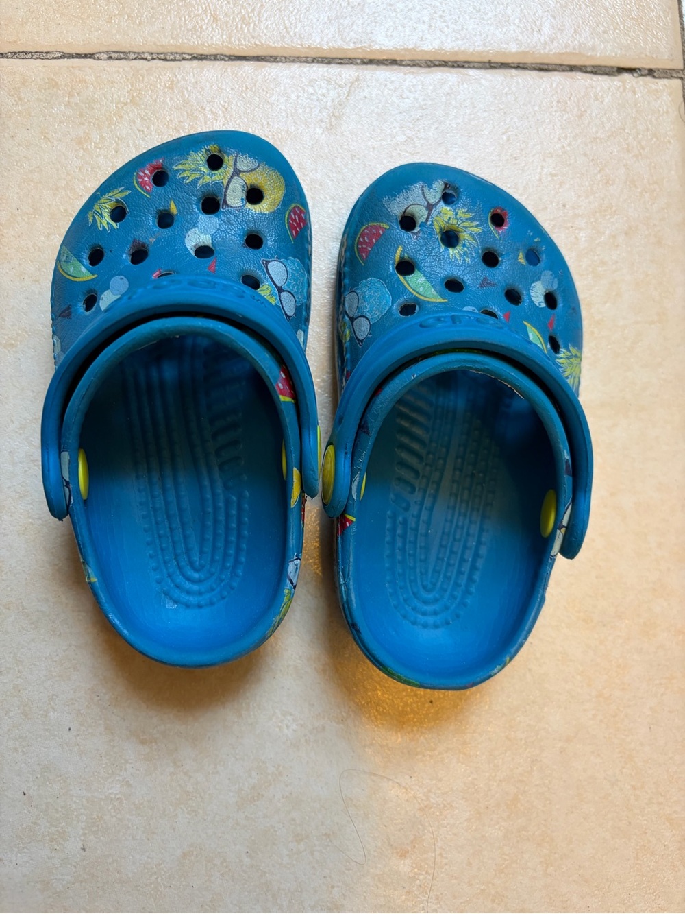 Crocs Blue Clog size 4-5 toddler